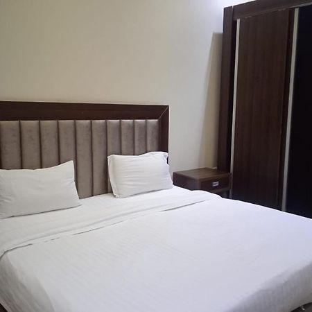 Quiet Rooms 7 Riyadh Luaran gambar